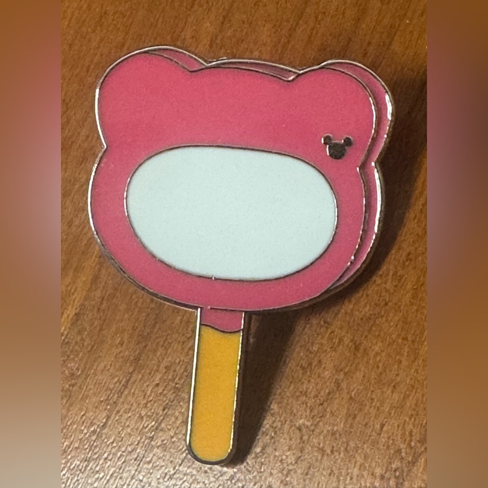 5/$25 Disney Toy‎ Story 3 Lotso Popsicle Pin